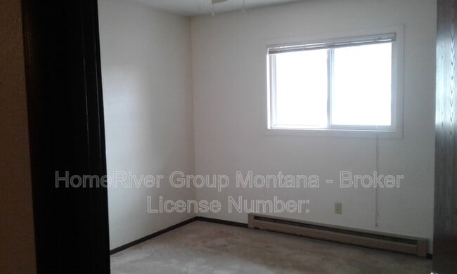 Building Photo - 2308 Hillview Ct