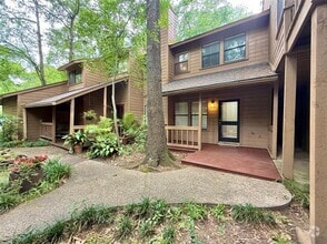 Building Photo - 22 Sawmill Grove Ln