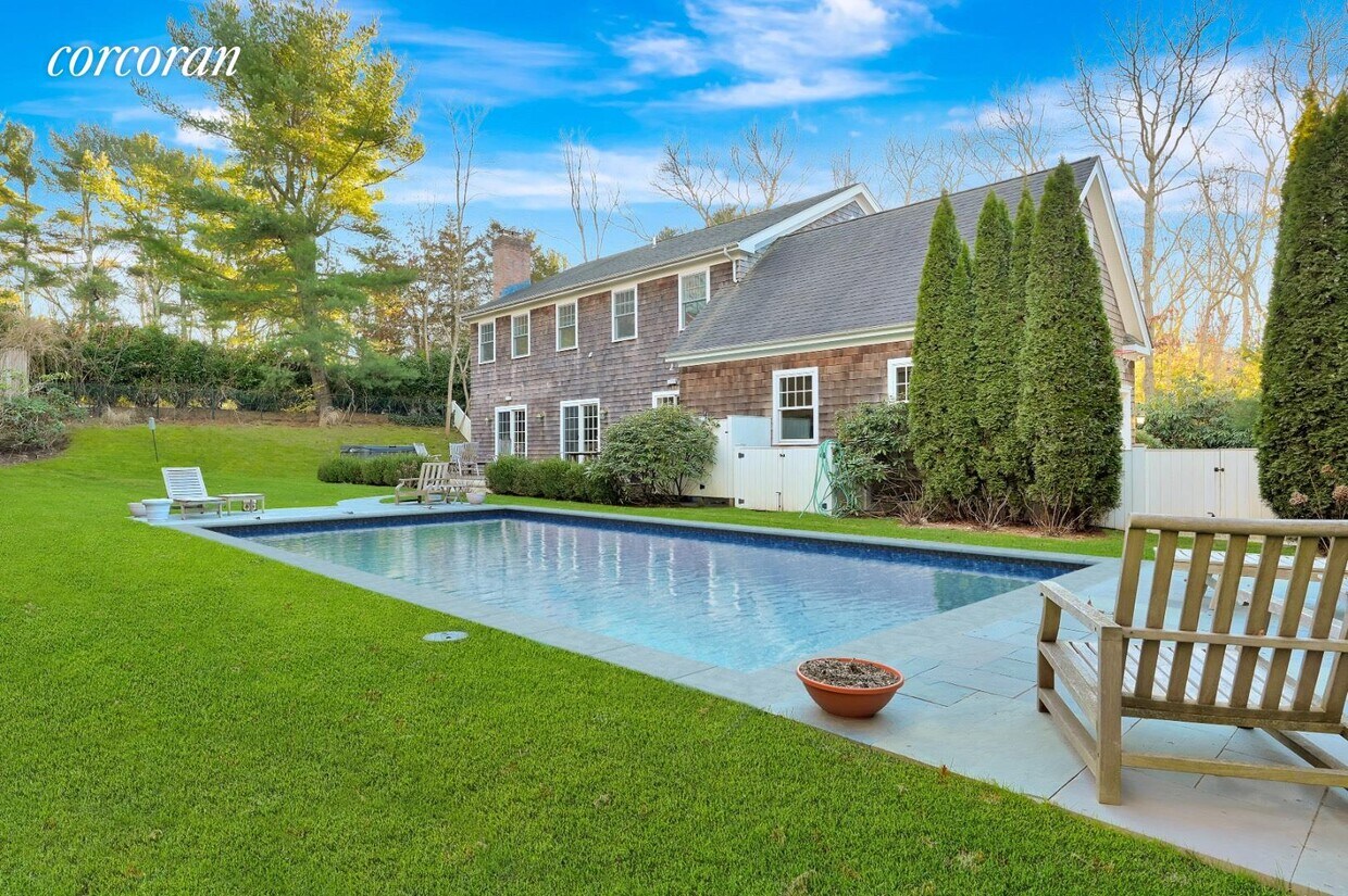 16 E Gate Rd, Wainscott, NY 11975 House Rental in Wainscott, NY