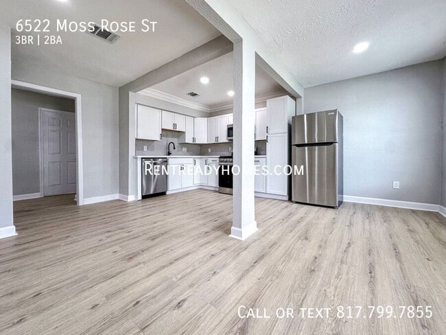 Foto del edificio - 6522 Moss Rose St