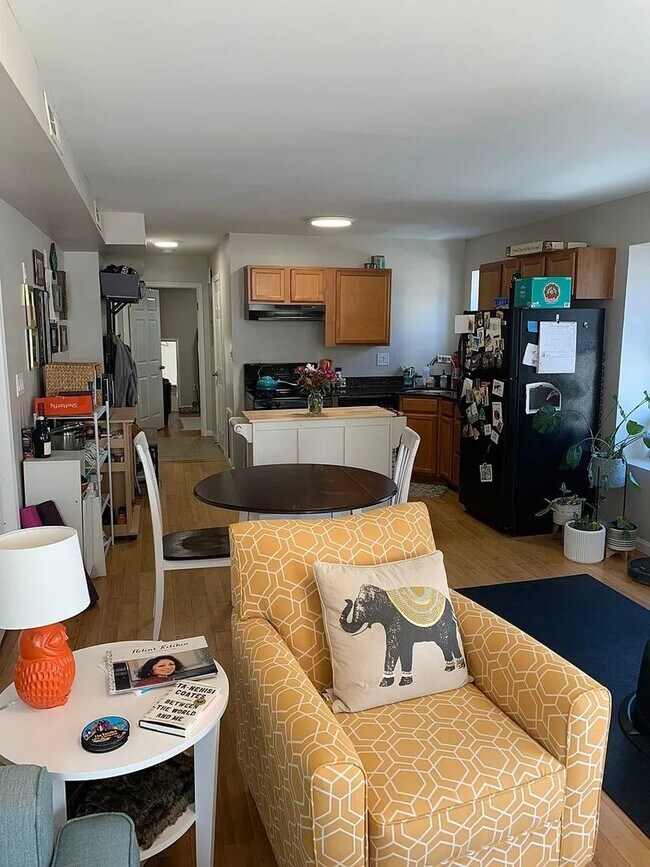 Foto del edificio - 736 S 20th St