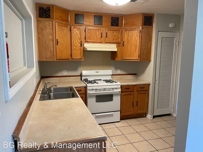 Building Photo - 4 br, 1 bath House - 2700 General Arnold St.