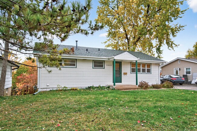 Foto del edificio - 3953 Arthur St NE