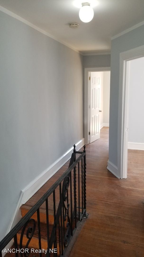 Building Photo - 3 br, 1 bath House - 3048 Robbins St.