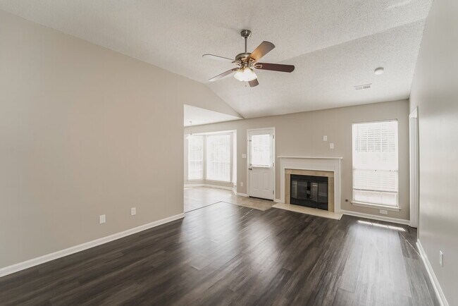 Foto del edificio - 7224 Cranswick Pl