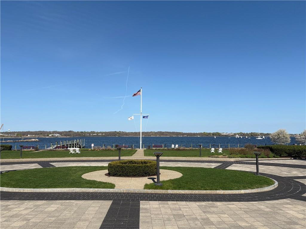 Foto principal - 1180 Narragansett Blvd