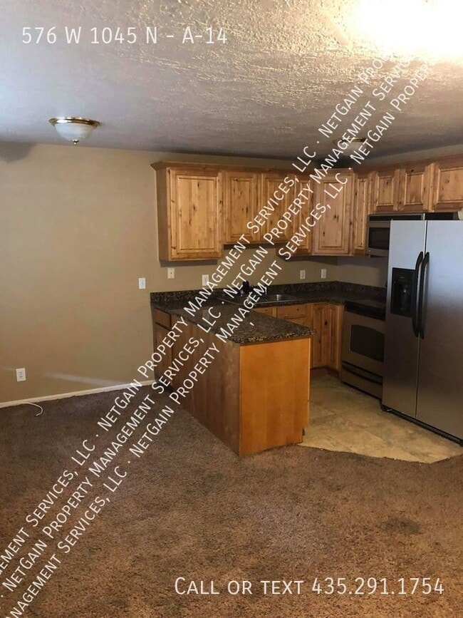 Building Photo - 576 W 1045 N