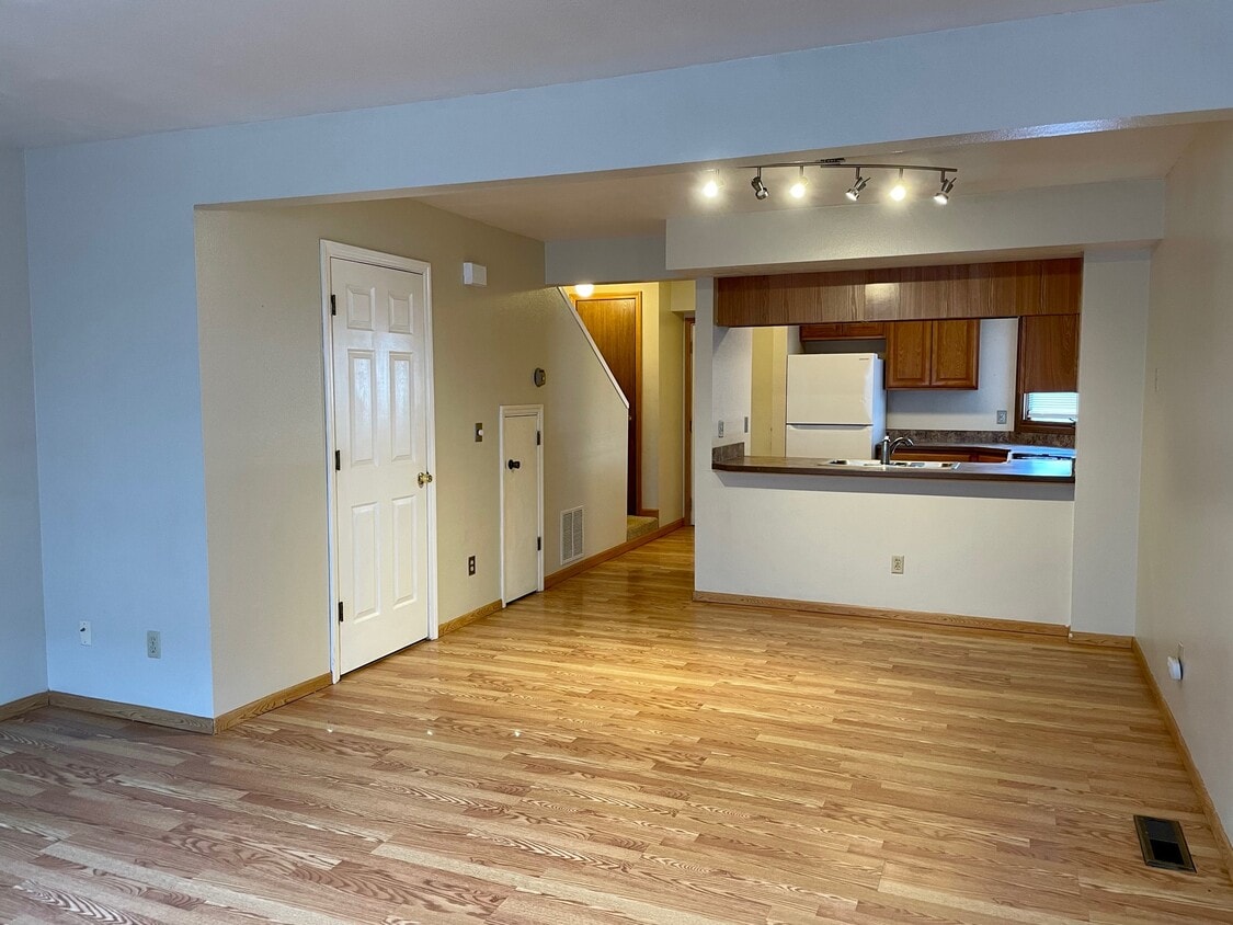 View of entry and Kitchen from back door - 4051 E 20th Ave