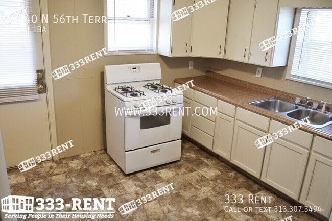 Foto del edificio - 3440 N 56th Terrace