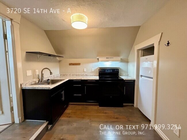 Foto del edificio - 3720 SE 14th Ave