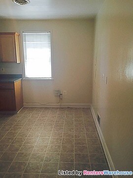 Building Photo - 962 Oakdale Cir