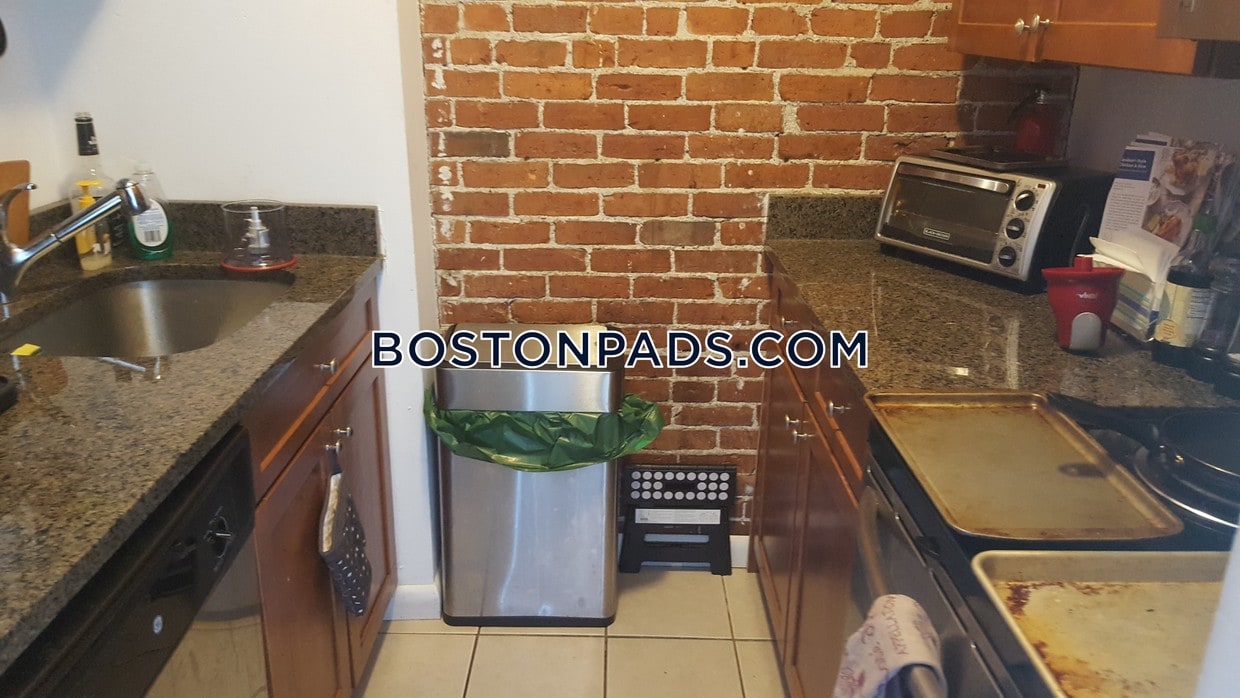 Primary Photo - 23 Cortes St