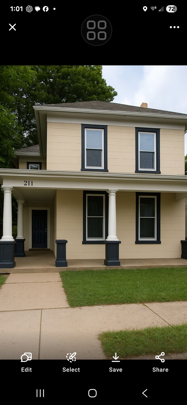 Porche delantero - 211 S Western Ave