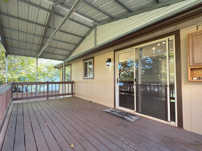 Foto del edificio - 9206 N Londale Dr