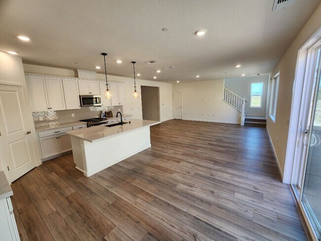 Building Photo - Brand New Home in Folsom Ranch