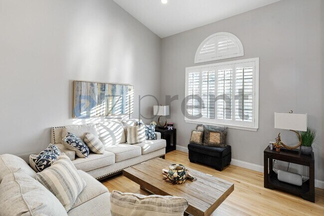 Foto del edificio - 9420 Greenham Cir