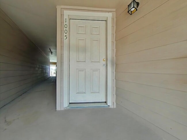 Foto del edificio - 3770 Lovers Wood Ln