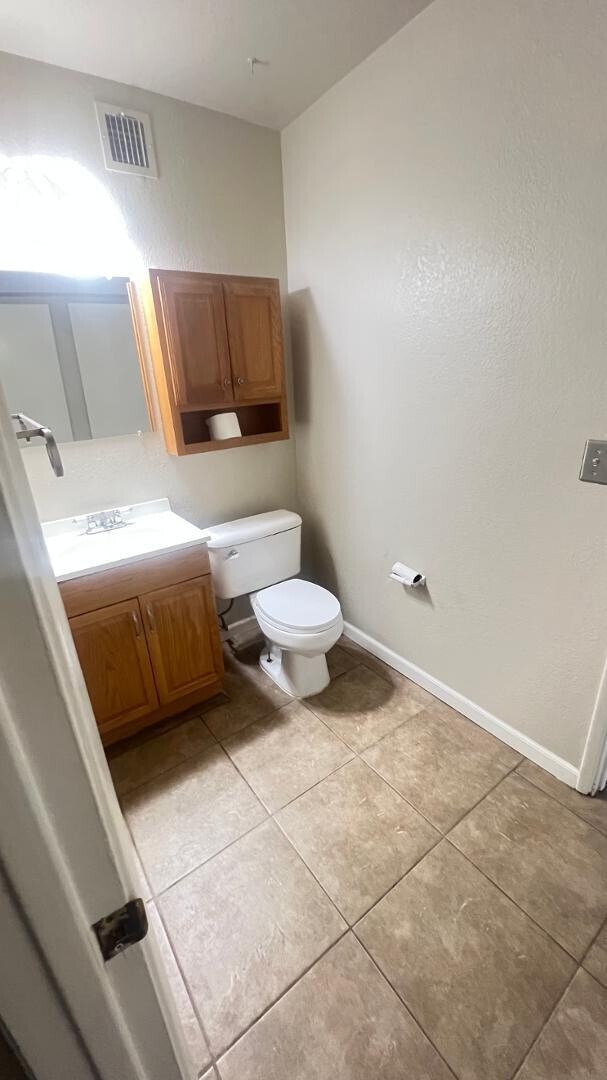 Foto del edificio - 6008 W Townley Ave