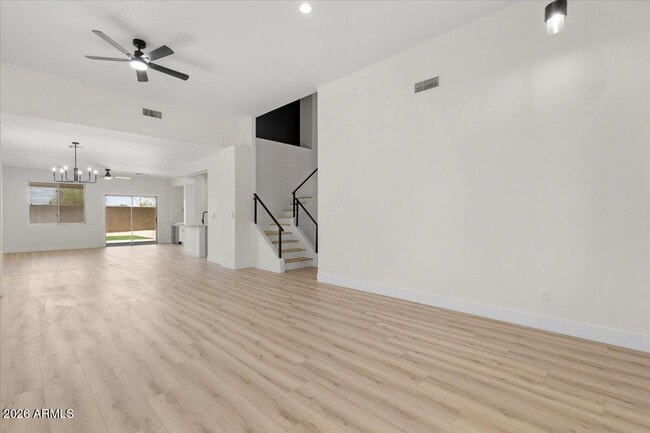 Foto del edificio - 43336 N Heavenly Way