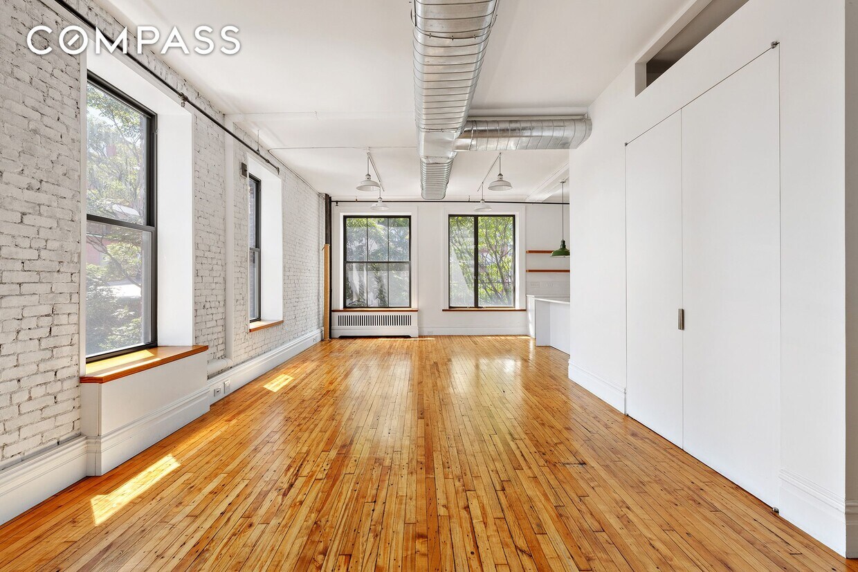 28 E 4th St Unit 5E, New York, NY 10003 Apartment for Rent in New