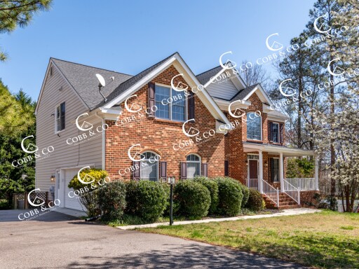 Foto del edificio - Spacious 6 Bedroom Home with First-Floor Suite, Loft, Garage & Community Pool in South Chesterfield
