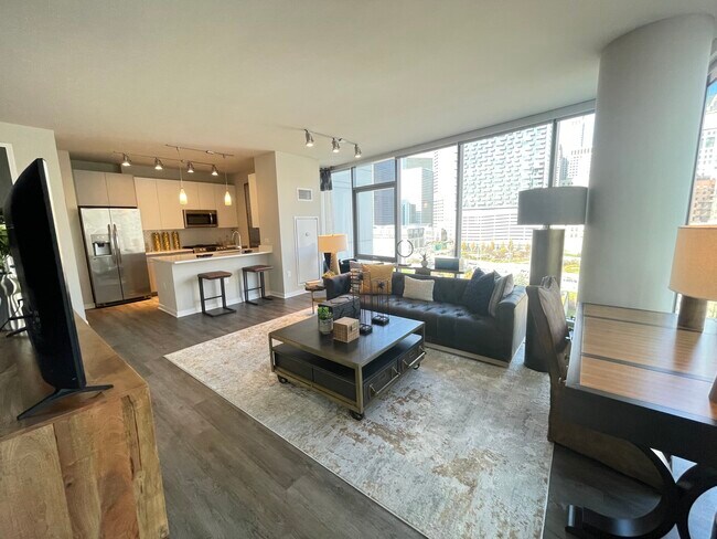 Foto del edificio - 219 W Harrison St