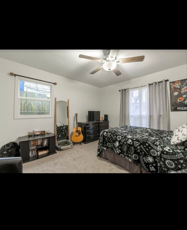 Building Photo - 1709 Westwood Dr
