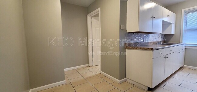 Foto del edificio - 231 E Xenia Dr