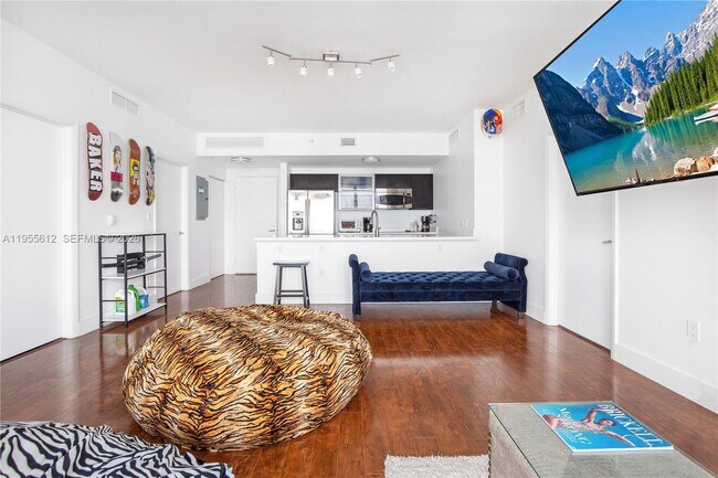 Foto del edificio - 90 SW 3rd St