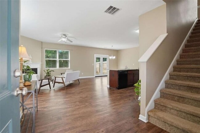 Building Photo - 514 Altama Way