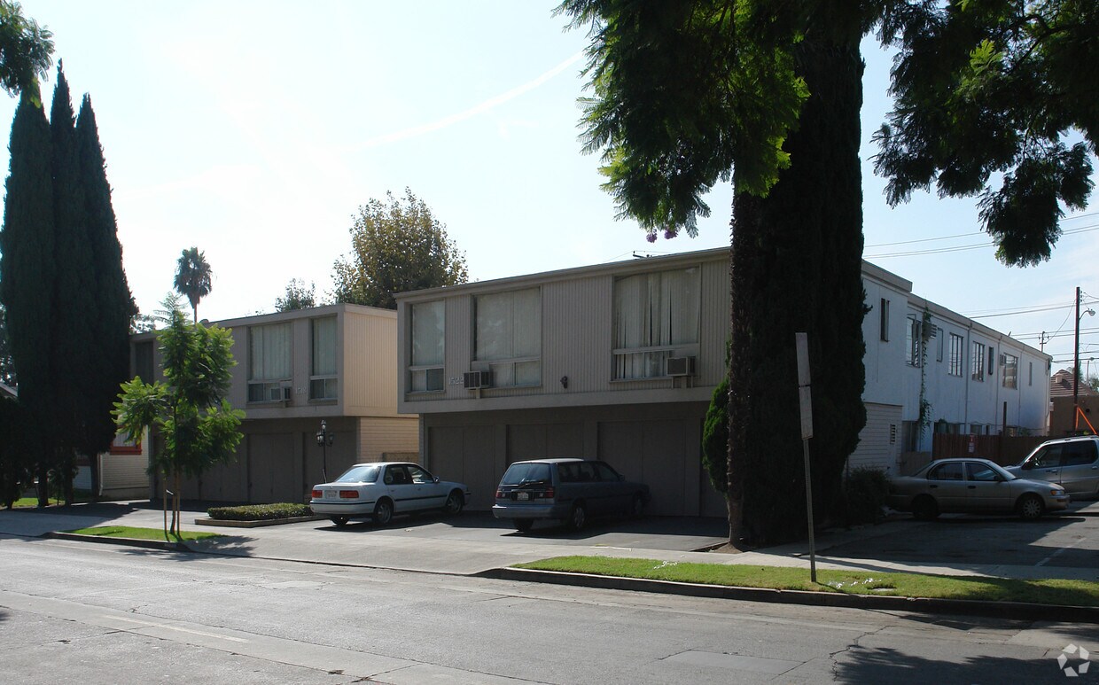 Foto principal - 1518-1522 N Bush St
