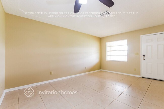 Foto del edificio - 1121 N Singleton Ave