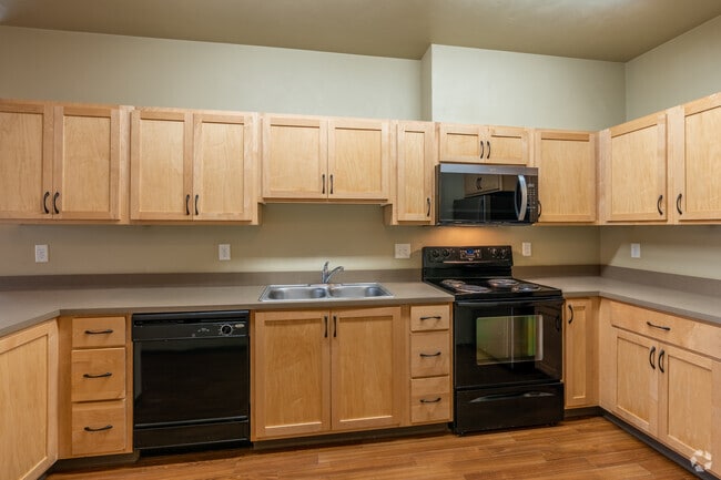 3BR, 2BA - 1,174SF - Kitchen - The Sequoia