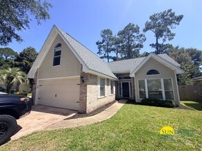 Building Photo - 1897 Turnberry Ct