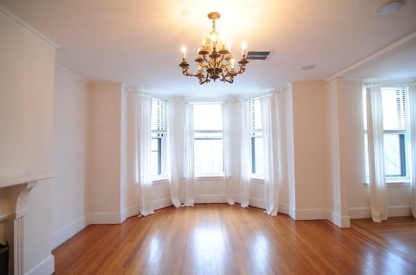 Building Photo - 238 Marlborough St