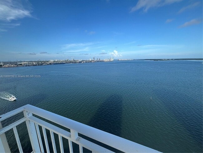 Building Photo - 770 Claughton Island Dr