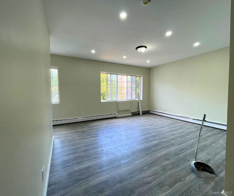 Foto principal - 824 Herkimer St