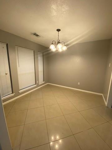 Building Photo - 2213 Peach Ln