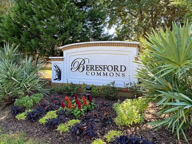 Foto del edificio - Beautiful Clements Ferry Townhome!
