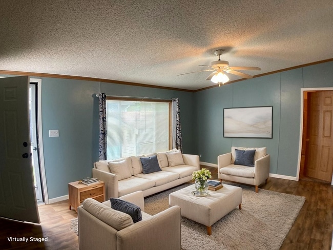 Building Photo - 605 Rio Grande Dr