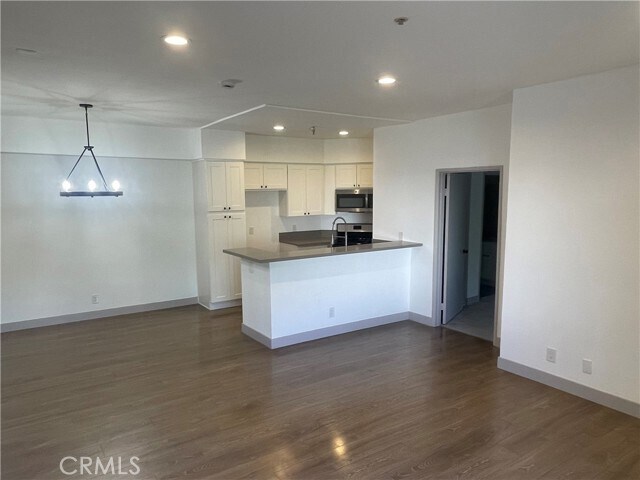 Foto del edificio - 14914 Hamlin St