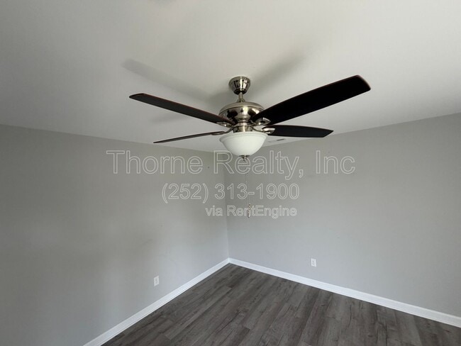 Building Photo - 2411 Heath Ln
