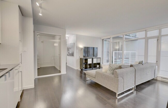 Photo du bâtiment - 755 Beatty St