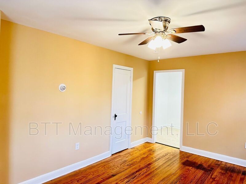 8310 Garland Ave Unit 4, Takoma Park, MD 20912 Condo for Rent in