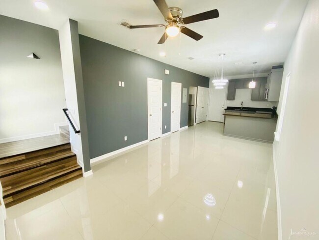 Building Photo - 2103 Taxco Ct