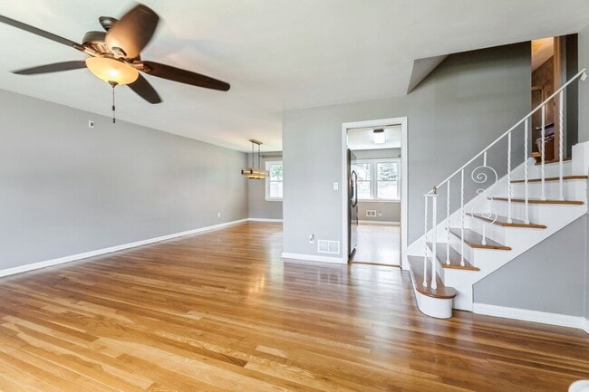 Photo - Bergenfield NJ Split Level Spacious Single Family home