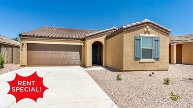 Building Photo - 1744 E Fontana Dr