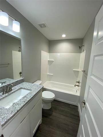 Foto del edificio - 1022 W Shepherd St