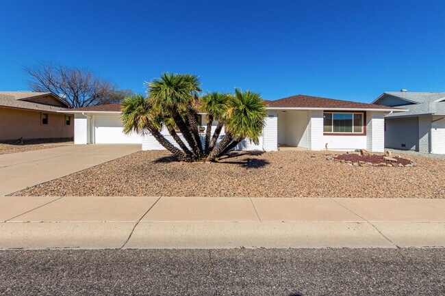 Foto del edificio - 12714 W Crystal Lake Dr
