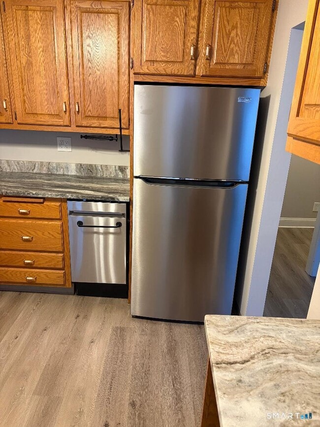 Foto del edificio - 65 Ingraham St